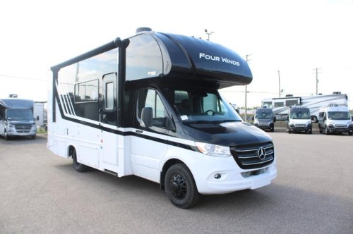 Buying a Class C RV: New or Used — Which One Should You Choose  ?
