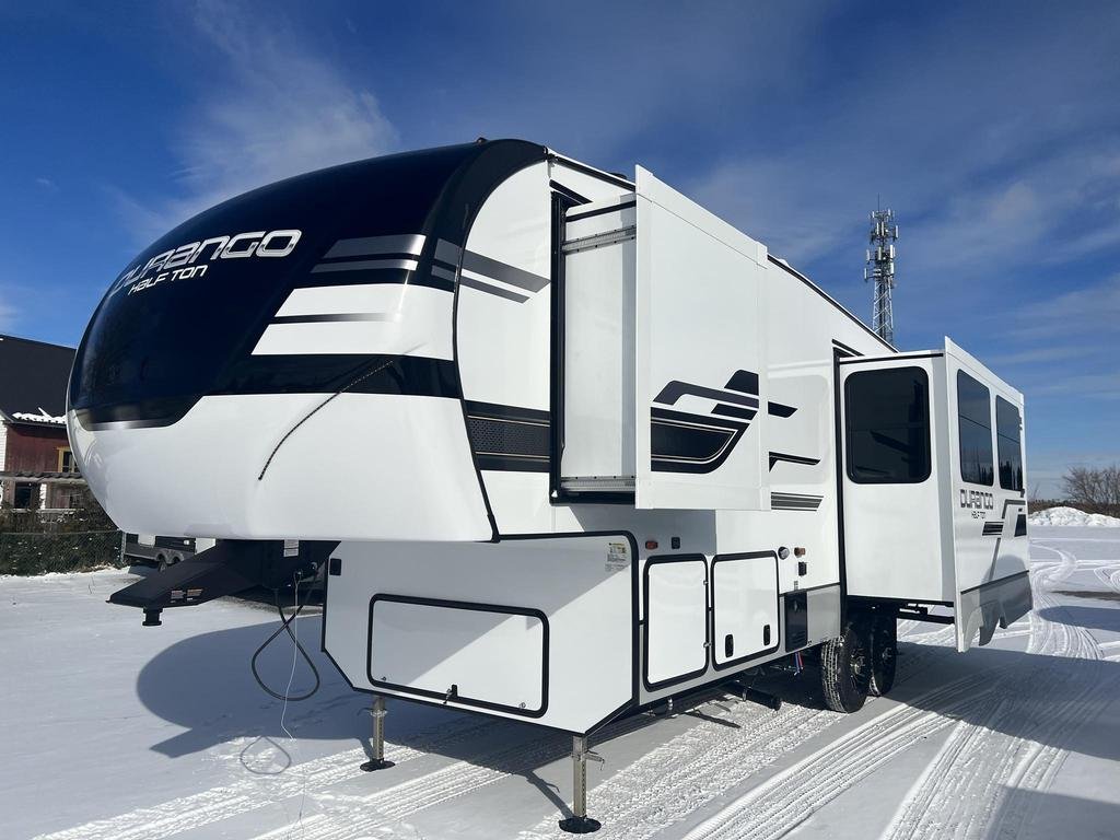 Why a Fifth Wheel Might Be Your Best RV Investment ?